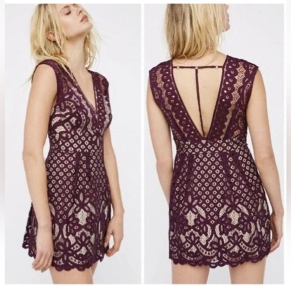 One Million Lovers, Free People Black Lace Mini Dress Sz 8
Pré ❤️ - Picture 2 of 3